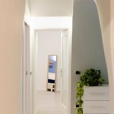 Partenope House Apartment *